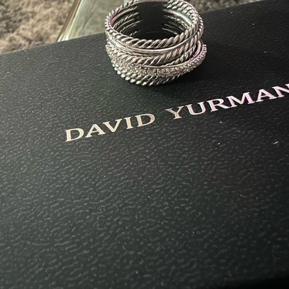 David Yurman crossover ring size 7 authentic New - Picture 3 of 4